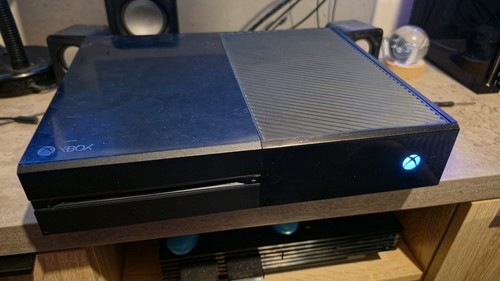 Xbox one 24 games - +,