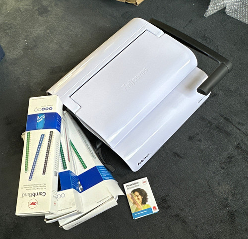 Fellowes pulsar 300 comb - fellowes, a4