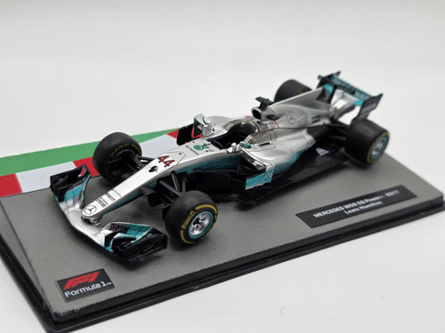 2017 mercedes benz w08 - 2017,