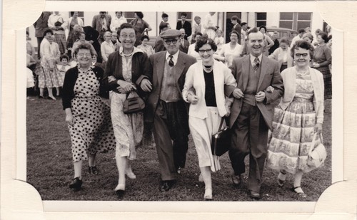 Vintage souvenir photo - vintage,