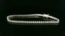 9ct White Gold & 4.2ct Diamond Tennis Bracelet - 19cm Long