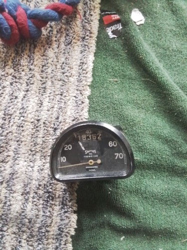 Bsa bantam speedo - ,