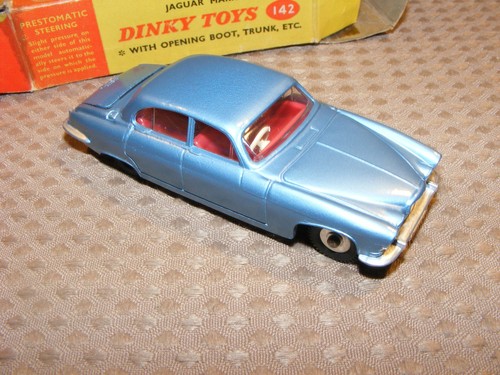 Dinky 142 jaguar mk10 - dinky, ~