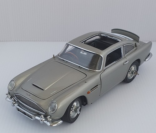 Danbury mint aston martin db5 - aston,