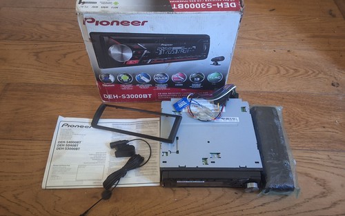 Pioneer deh s3000bt radio with - deh-s3000bt,