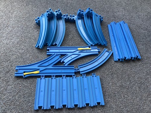 Tomy trackmaster blue track - trackmaster,