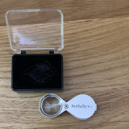 Foldable jewellers loupe - foldable,