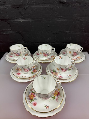 Royal crown derby - royal, tea