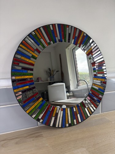 Round mosaic wall mirror - round,