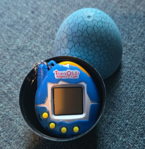 Tamagotchi connection blue - tamagotchi,