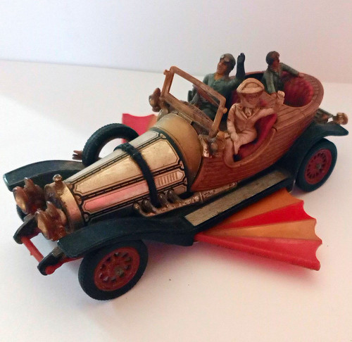 Corgi toys chitty - toys,