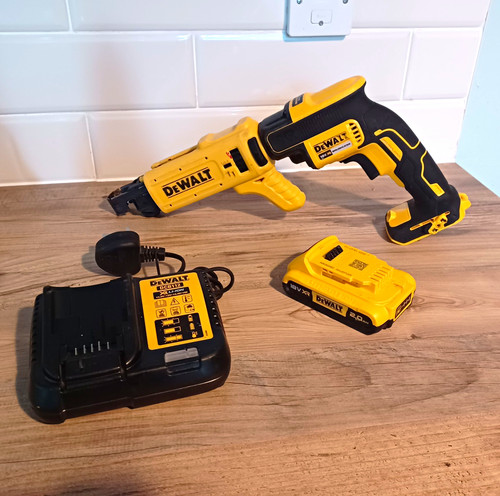 Dewalt drywall gun dcf6201 - drywall,