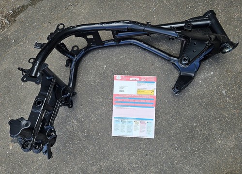 Kawasaki gpz900r main frame - gpz900r,