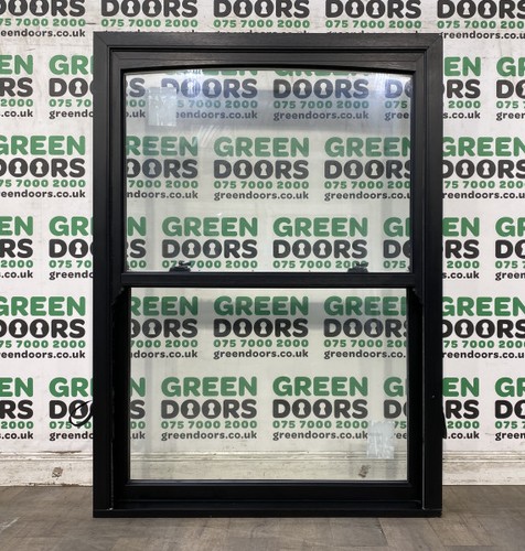 Box sash window - upvc, external