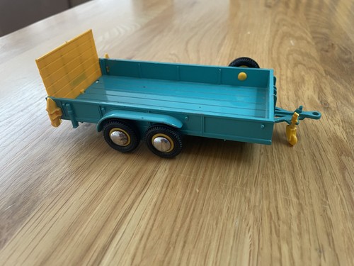 1981 britains farm - farm, 9533