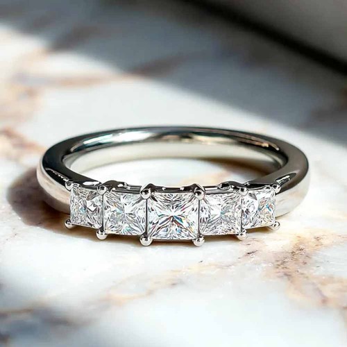 Princess cut emerald diamond - princess,