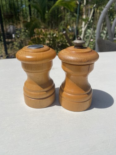 Vintage wood peugeot france - vintage,