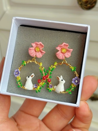 Les nereides rabbit floral - rabbit, &