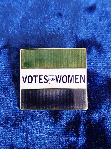 Suffragette brooch used the - used,
