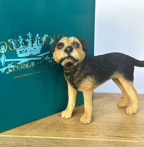 Border terrier figurine - border,
