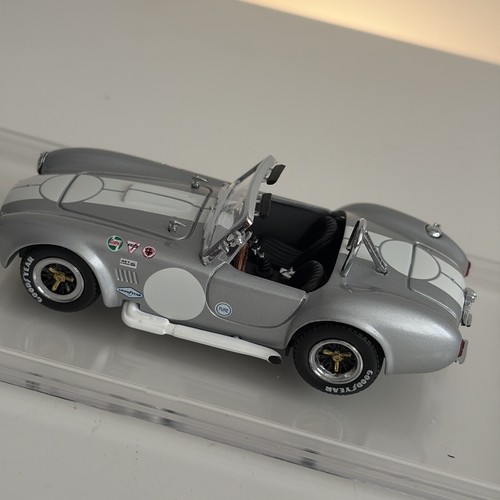 Scale shelby cobra - 1:43, 427