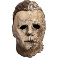 Trick or Treat Studios 