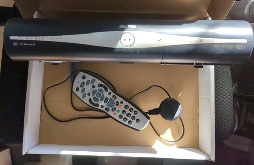 Sky plus drx890 - 500, set