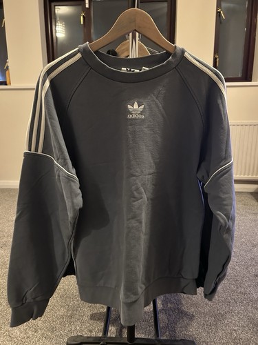 Vintage spellout adidas - vintage,