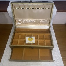 Vintage Mele Jewelry Box 4