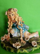 Leonardo Collection Among the