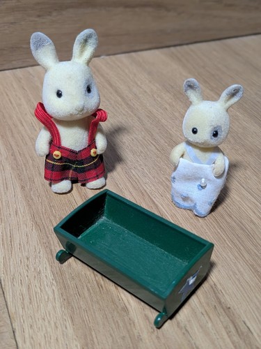 Vintage sylvanian families - sylvanian,