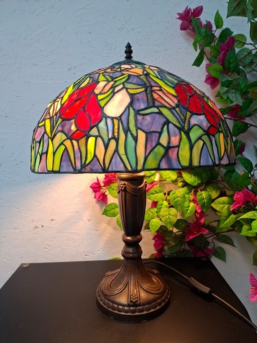 Tulip tiffany style table - tiffany, lamp