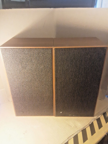 Vintage hitachi bookshelf - vintage,