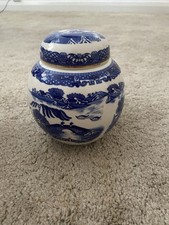 Ringtons Vintage Blue & White Willow Ginger Jar - boxed NEW 6”