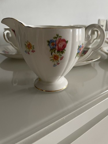 Royal grafton bone china tea - royal,