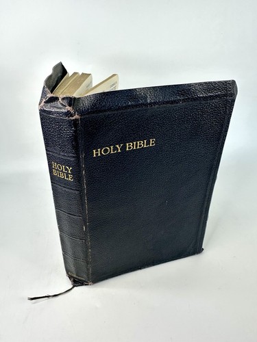 Vintage holy bible old - vintage, new