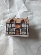 No. 5 Why Knott Inn Wade Whimsey-on-Why Village