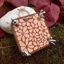 Pocket Flower Press Specimen