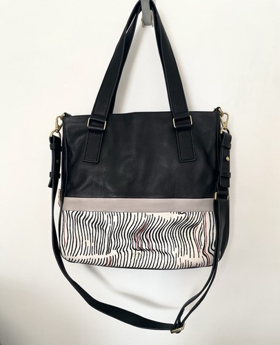 Fossil womans leather bag hand - bag,