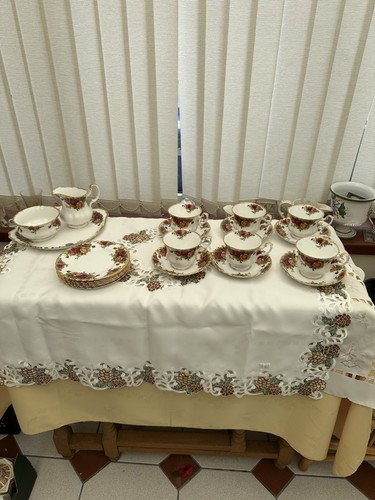 Vintage royal albert - royal,