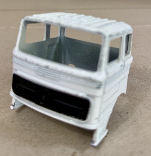 Dinky mercedes benz truck 917 - dinky, mercedes-benz