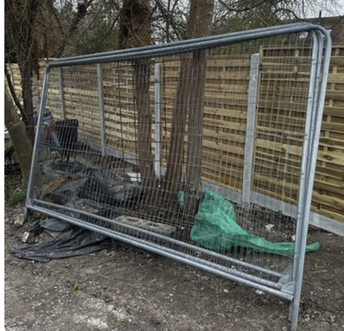Used heras fencing panels - ,