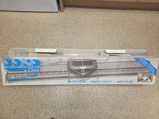 Bond chunky knitting machine