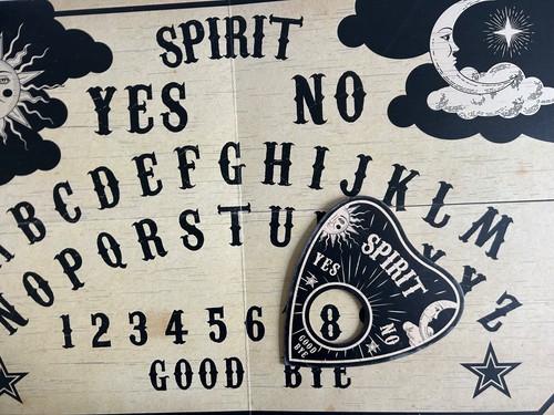 Creepy town spirit ouija - creepy,