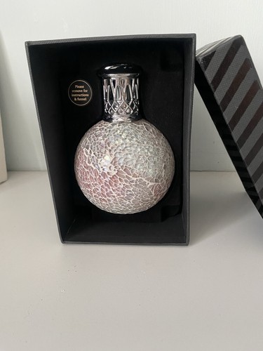 Ashleigh and burwood fragrance - ashleigh,