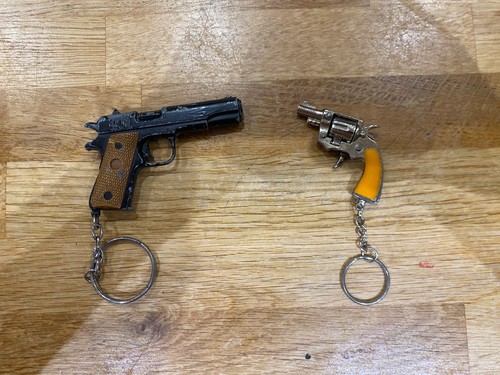 Nice pair vintage keyrings - nice, of