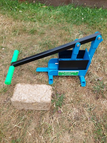 Briquette maker eco - maker,, friendly