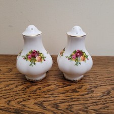 Royal Albert Old Country Roses