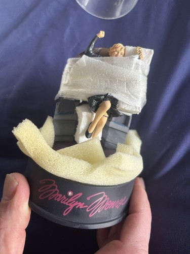 Marilyn monroe collectible - marilyn,