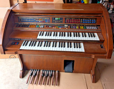LOWREY DIRECTOR LC35 ORGAN-
